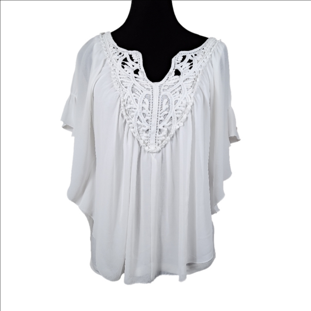 Takara Elegant White Lace Trim V-neckline Top In Size Medium